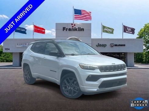 Used 2025 Jeep Compass Limited w/ High Altitude Package AWD/4WD image 1