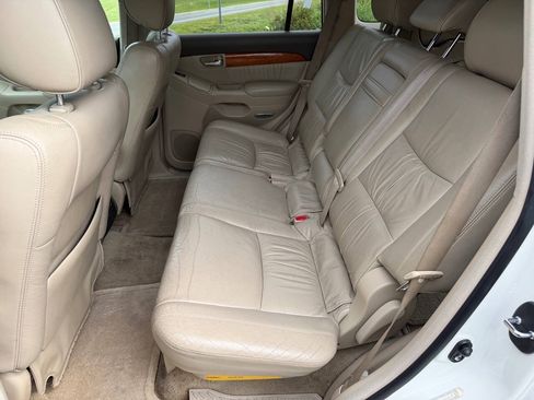 Used 2004 Lexus GX 470 AWD/4WD image 15