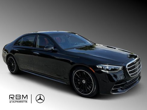 Certified 2025 Mercedes-Benz S 580 4MATIC Sedan image 1