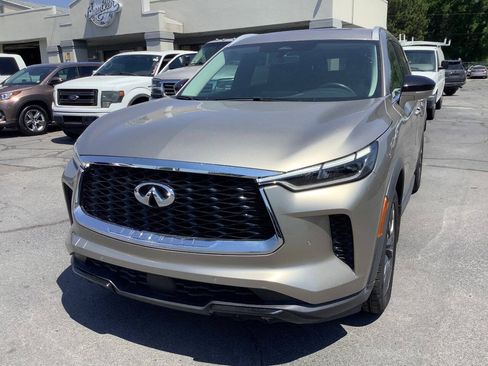 Used 2023 INFINITI QX60 Luxe w/ Cargo Package AWD/4WD image 4