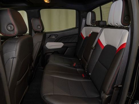 Used 2024 GMC Canyon AT4X image 8