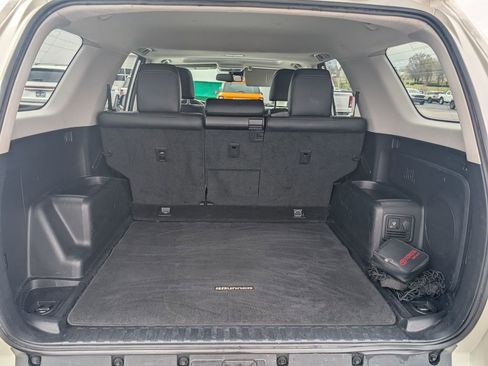 Used 2021 Toyota 4Runner Limited image 7