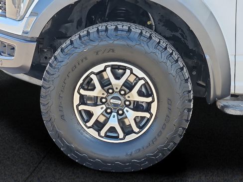 Used 2022 Ford F150 Raptor w/ Equipment Group 801A High AWD/4WD image 8