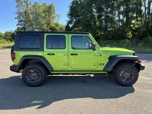 New 2025 Jeep Wrangler Sport S image 10