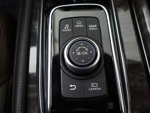 Used 2024 Nissan Armada Platinum AWD/4WD image 60