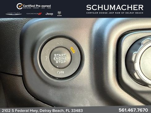 Used 2021 Jeep Wrangler Unlimited Sahara w/ Uconnect 4C Nav & Sound Group AWD/4WD image 19