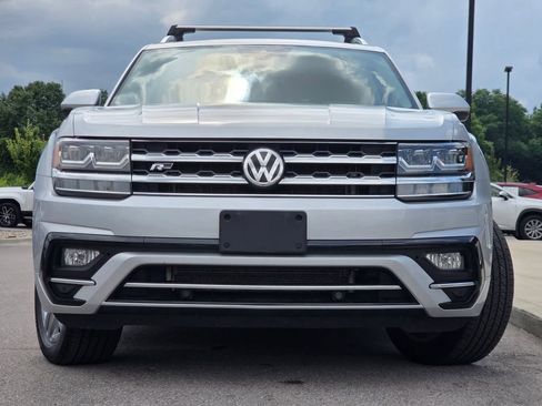 Used 2018 Volkswagen Atlas SEL w/ R-Line Package AWD/4WD image 3
