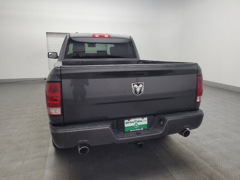 Used 2017 RAM 1500 ST RWD image 6