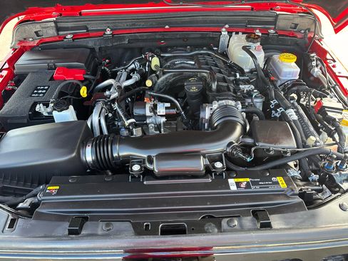 Used 2023 Jeep Wrangler Unlimited Sport image 36