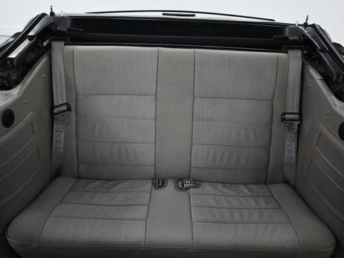 Used 1992 Ford Mustang LX image 23