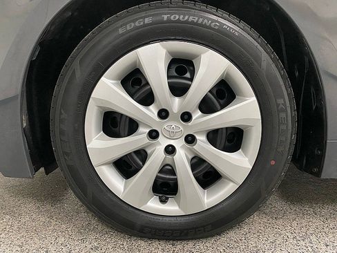 Used 2023 Toyota Corolla Hybrid Sedan image 22