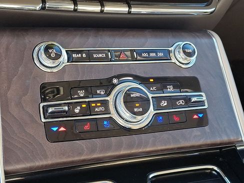 Certified 2023 Lincoln Aviator Grand Touring w/ Elements Package Plus image 16