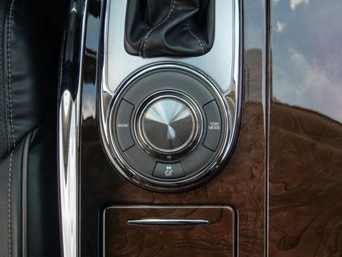 Used 2019 INFINITI QX80 Luxe w/ 22" Wheel Package RWD image 27