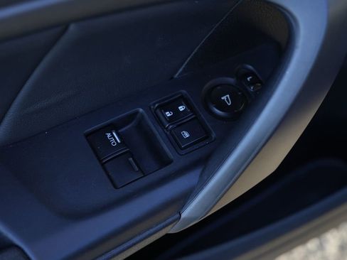 Used 2011 Honda Accord LX-S image 18