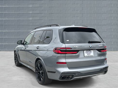 Used 2026 BMW X7 M60i AWD/4WD image 3