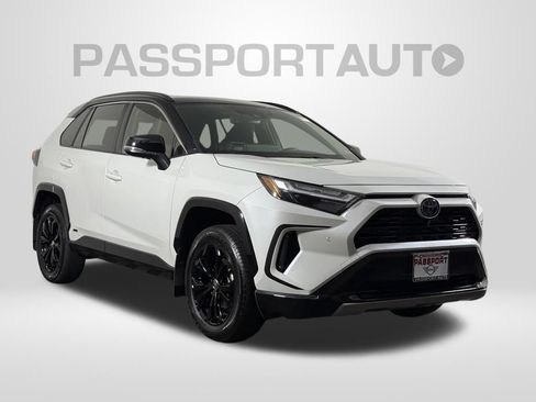 Certified 2023 Toyota RAV4 XSE AWD/4WD image 3
