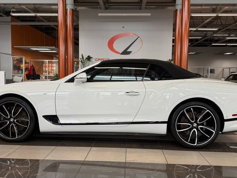 Used 2020 Bentley Continental GT image 15