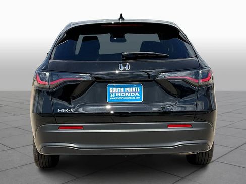 New 2026 Honda HR-V LX image 4
