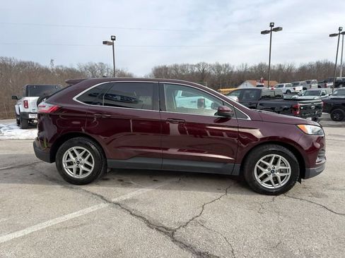 Used 2022 Ford Edge SEL w/ Convenience Package image 8
