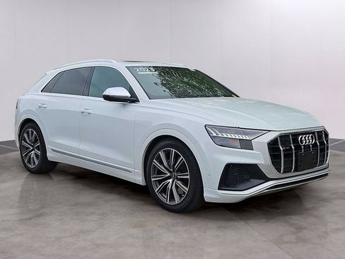 Certified 2023 Audi SQ8 Premium Plus w/ Executive Package AWD/4WD image 10