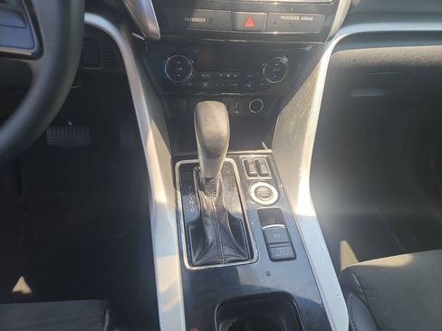 Used 2022 Mitsubishi Eclipse Cross SE AWD/4WD image 17
