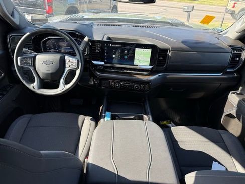 Used 2025 Chevrolet Silverado 2500 LT w/ Trail Boss Package image 15