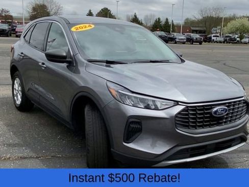 Used 2024 Ford Escape Active image 2