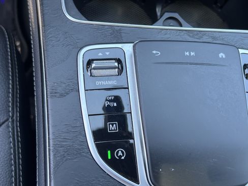 Used 2020 Mercedes-Benz GLC 300 image 20