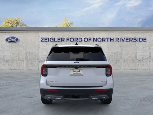 New 2026 Ford Explorer Active w/ Active Comfort Package image 5