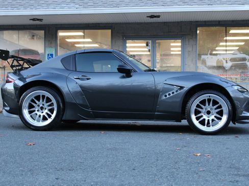 Used 2017 MAZDA MX-5 Miata RF Club image 19