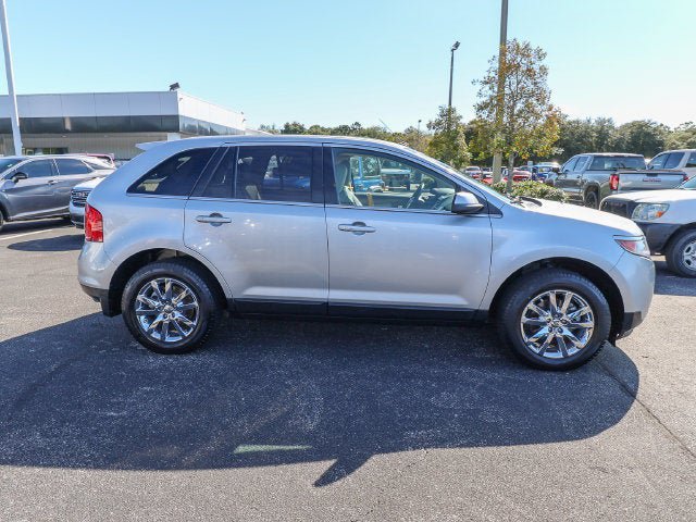 Used 2011 Ford Edge Limited w/ Driver Entry Pkg FWD image 11