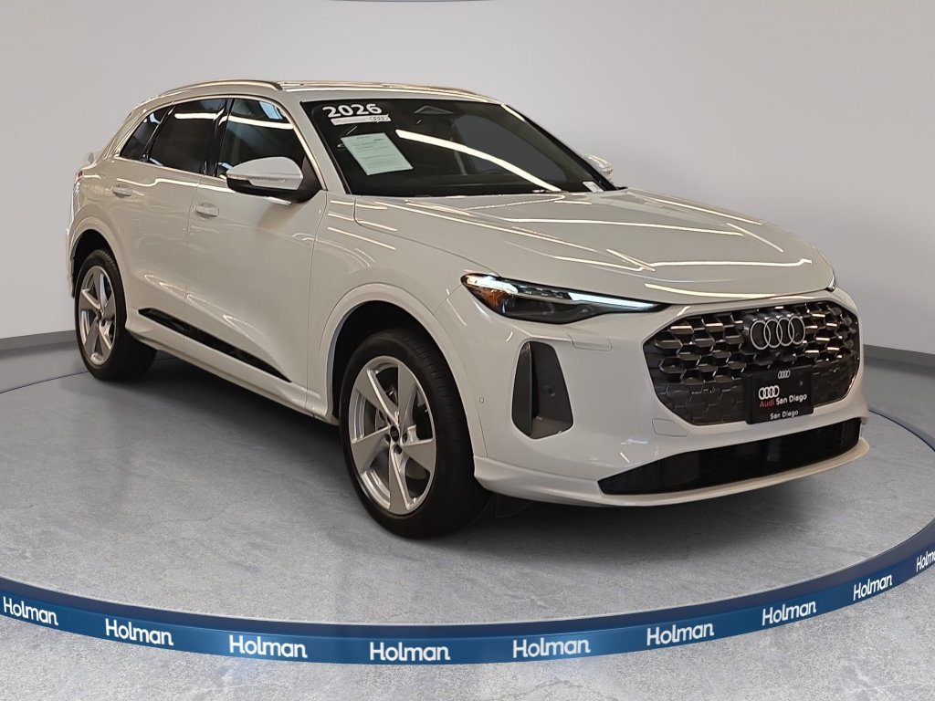 Certified 2026 Audi Q5 Premium AWD/4WD image 3