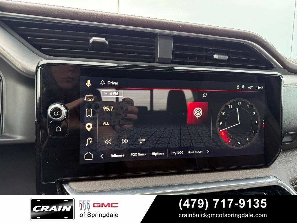 Used 2026 GMC Sierra 1500 Denali AWD/4WD image 16