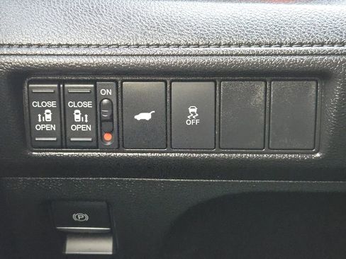 Used 2026 Honda Odyssey Sport-L image 24