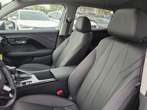 Used 2025 Acura ADX FWD image 8