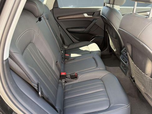 Used 2024 Audi Q5 2.0T Premium w/ Convenience Package AWD/4WD image 29