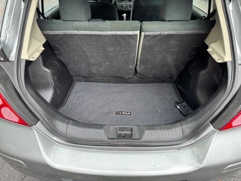 Used 2012 Nissan Versa 1.8 S image 11