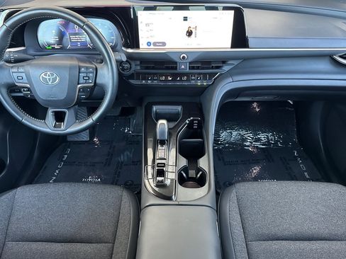 Certified 2024 Toyota Crown w/ Carpet Mat Package (TMS) AWD/4WD image 12