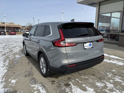 Used 2023 Honda CR-V EX image 7