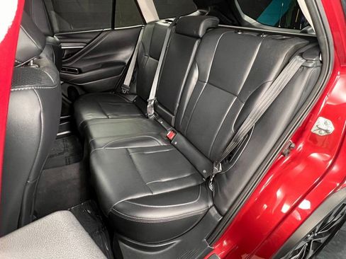 Used 2025 Subaru Outback Touring image 14