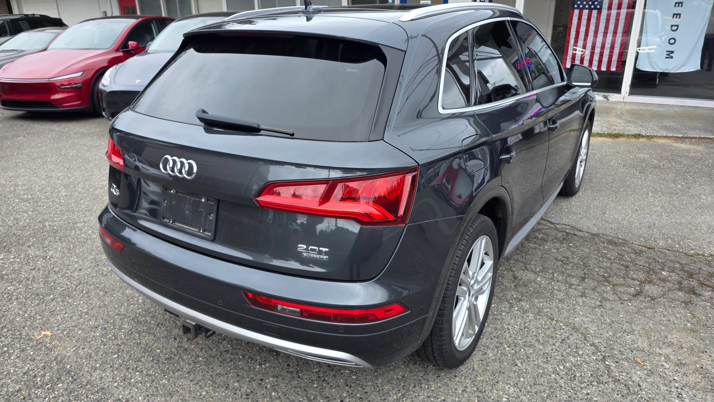 Used 2018 Audi Q5 2.0T Premium Plus w/ Premium Plus Package AWD/4WD image 5