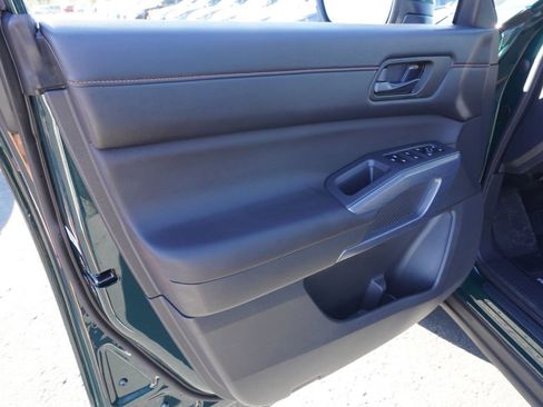 Certified 2025 Nissan Pathfinder Rock Creek image 13