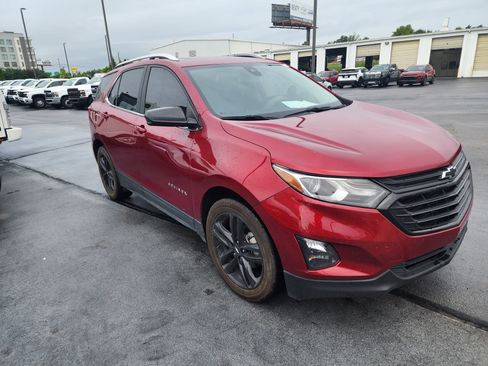 Used 2021 Chevrolet Equinox LT FWD image 32