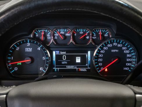 Used 2018 Chevrolet Tahoe LT image 13