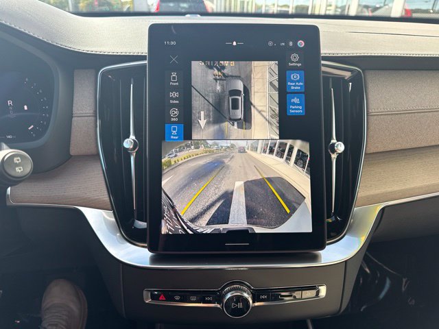 Certified 2026 Volvo XC90 B5 Plus AWD/4WD image 26