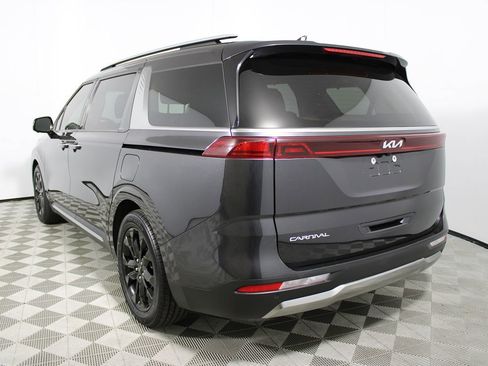 Used 2024 Kia Carnival SX FWD image 44