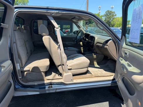 Used 2006 Toyota Tundra SR5 AWD/4WD image 24