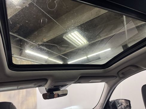 Used 2023 Acura MDX 3.5L SH-AWD image 34