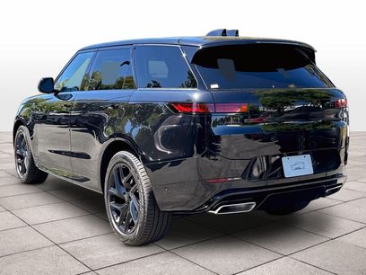 New 2026 Land Rover Range Rover Sport Dynamic SE
