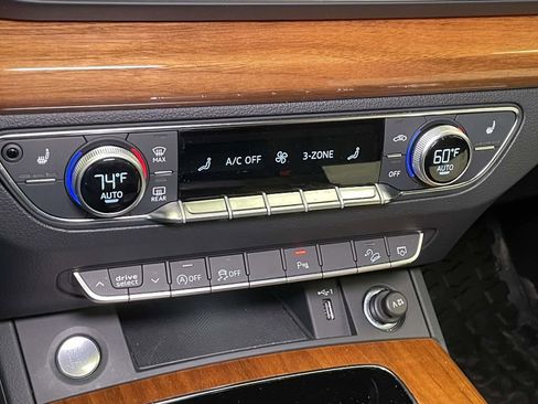 Certified 2023 Audi Q5 2.0T Premium image 32